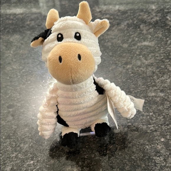 Prime Pets Other - Prime Pets Dog Toy Adorable Cow Plush Squeaky Toy 8” x 6” NWT Farm Animal Friend